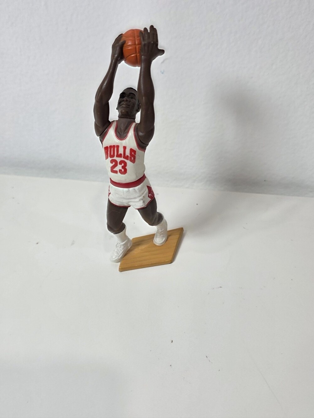 Vintage NBA Chicago Bulls Michael Jordan Starting Lineup Figure 1988